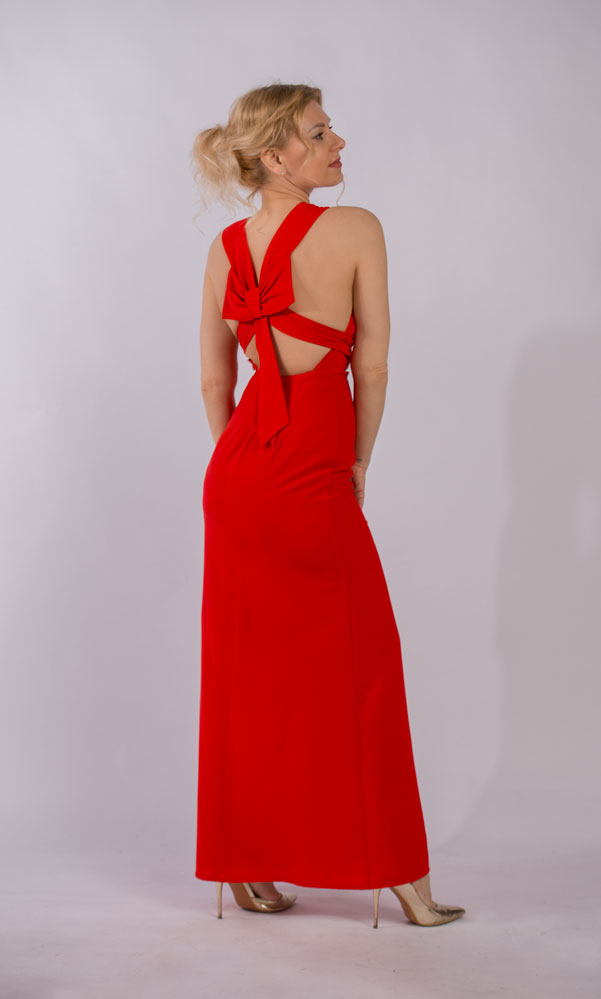 Красное платье c бантом