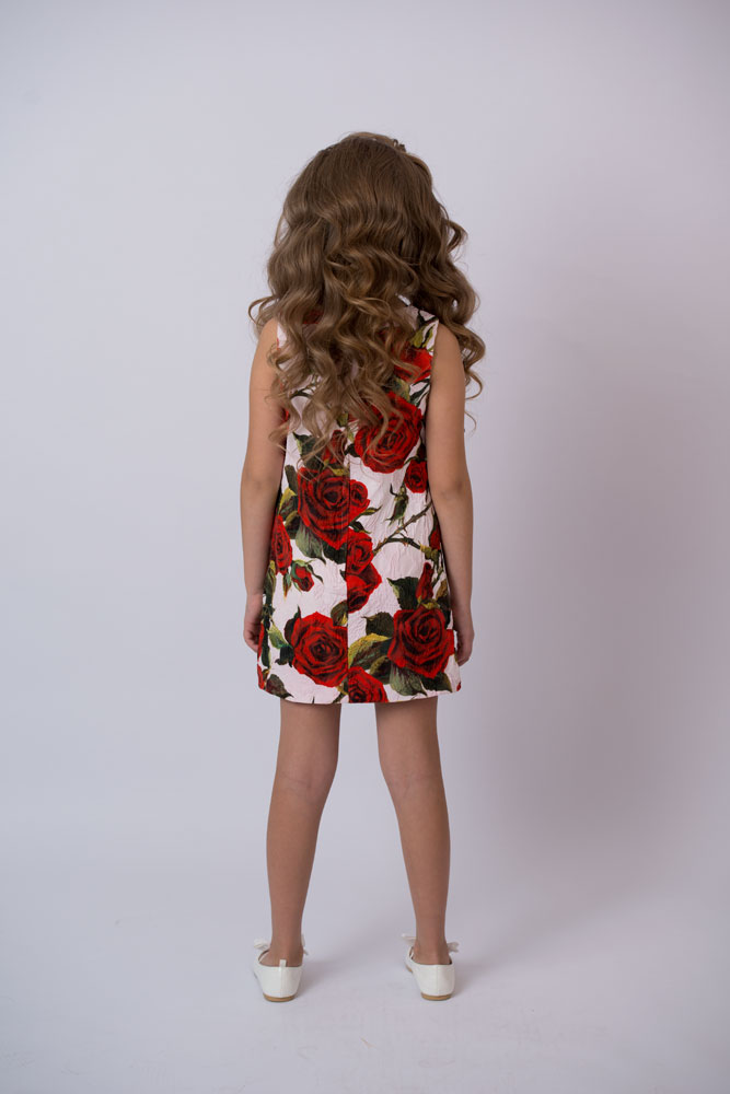 Детское платье с принтом  красные розы